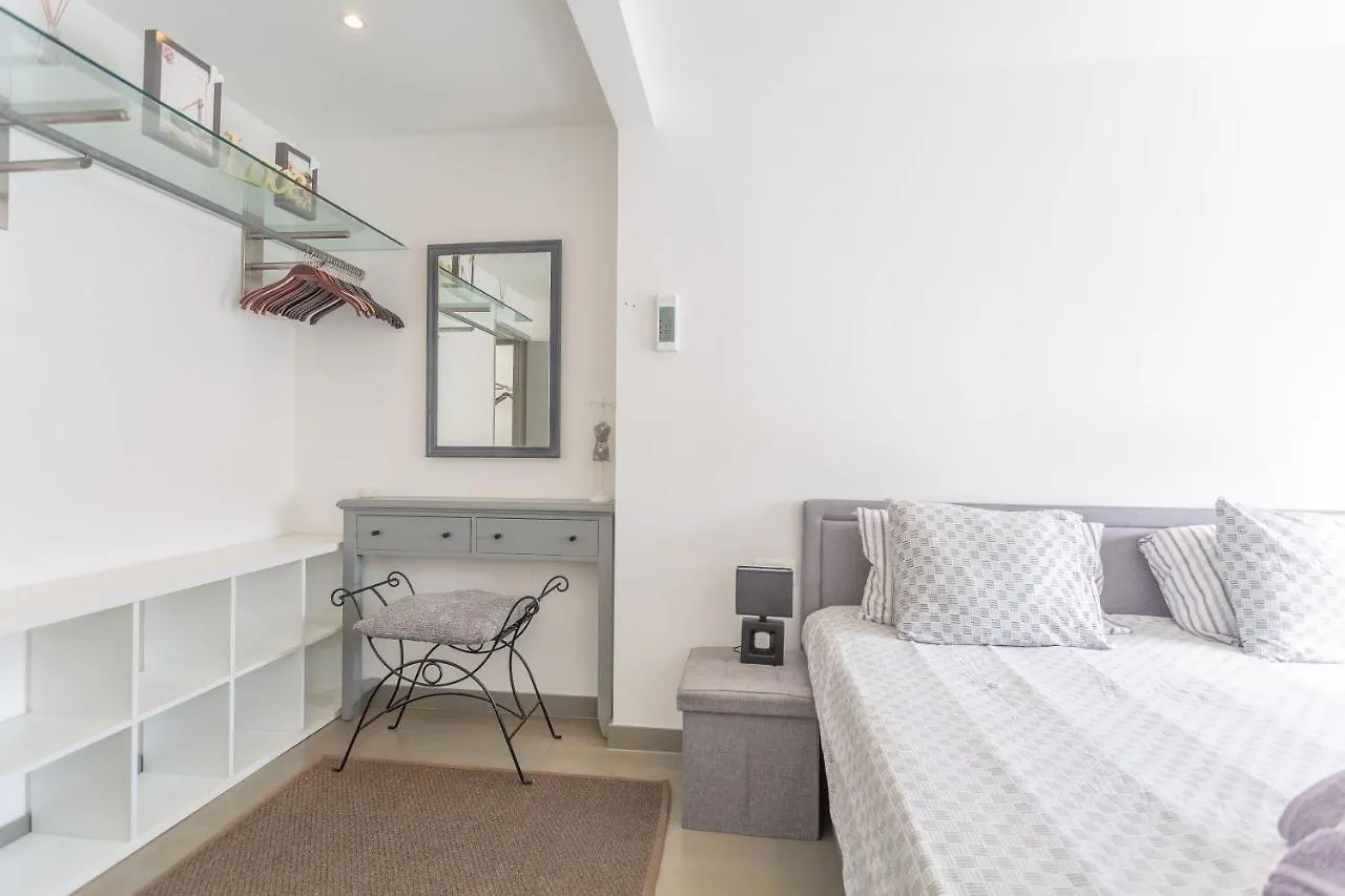 Modern 3 Bedroom Duplex Adeje City Center Wifi Costa Adeje