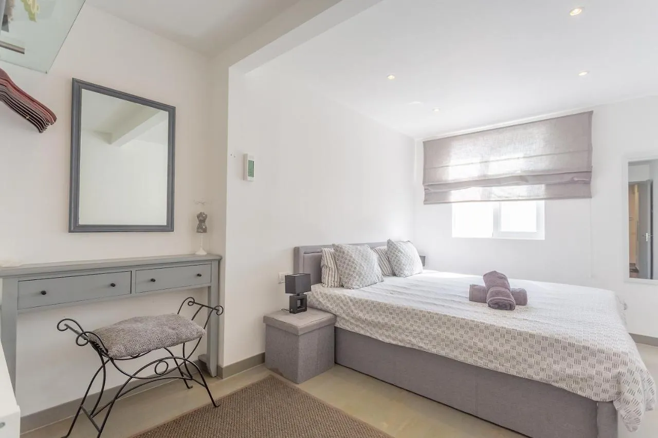 Modern 3 Bedroom Duplex Adeje City Center Wifi Costa Adeje  Casa vacanze Costa Adeje (Tenerife)
