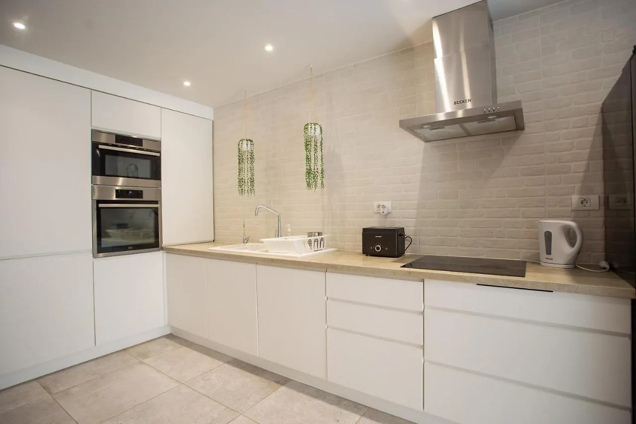 Modern 3 Bedroom Duplex Adeje City Center Wifi Costa Adeje  0*, Costa Adeje (Tenerife) Spagna