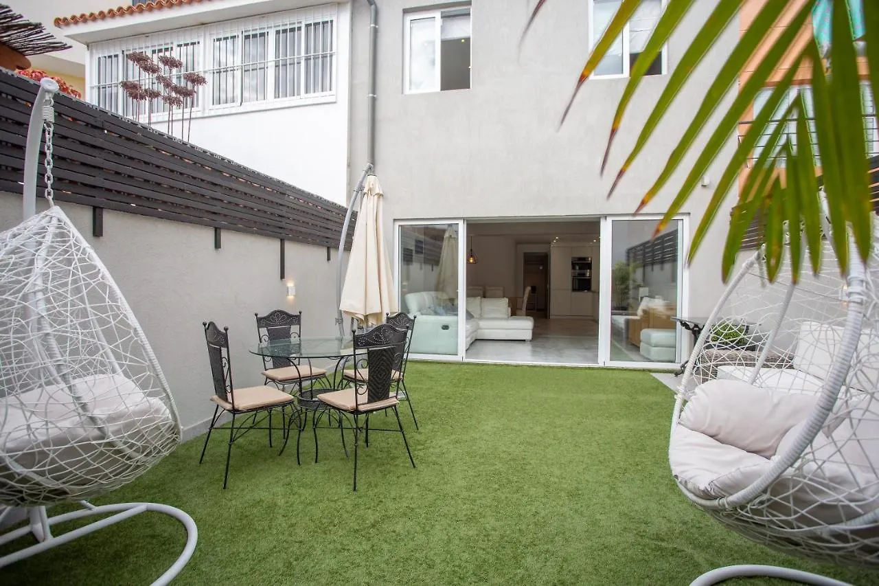 Modern 3 Bedroom Duplex Adeje City Center Wifi Costa Adeje